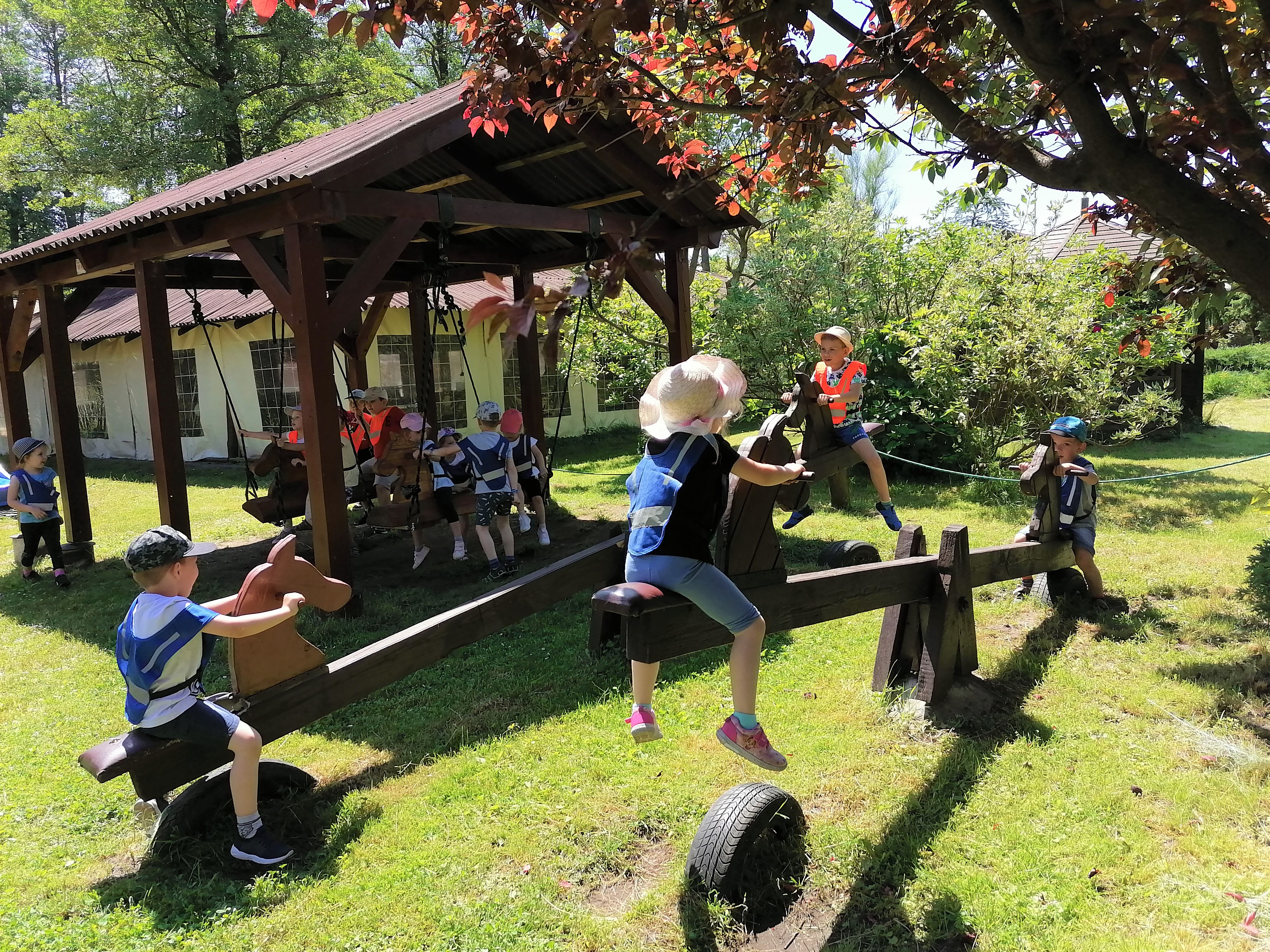 Plac zabaw i tereny rekreacyjne dla dzieci w Rancho pod Olszyną